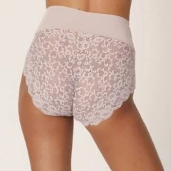 Color Studio Figurformender Taillenslip 7 Color Studio Figurformender Taillenslip -Frau Unterwäsche Laden colorstudiolacecorrigerendeslip2 0521631pne