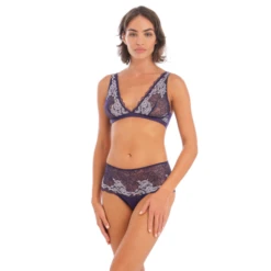 Lace Perfection Bralette 7 Lace Perfection Bralette -Frau Unterwäsche Laden laceperfectionbralette3 we135008eve 1