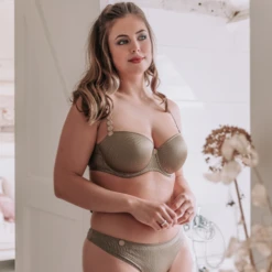 Tom Vorgeformter Balconette BH 13 Tom Vorgeformter Balconette BH -Frau Unterwäsche Laden tekengebied 24