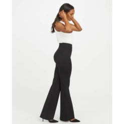 The Perfect Hi-Rise Flare Hose -Frau Unterwäsche Laden the perfect hi rise flare pants3 20252rblack